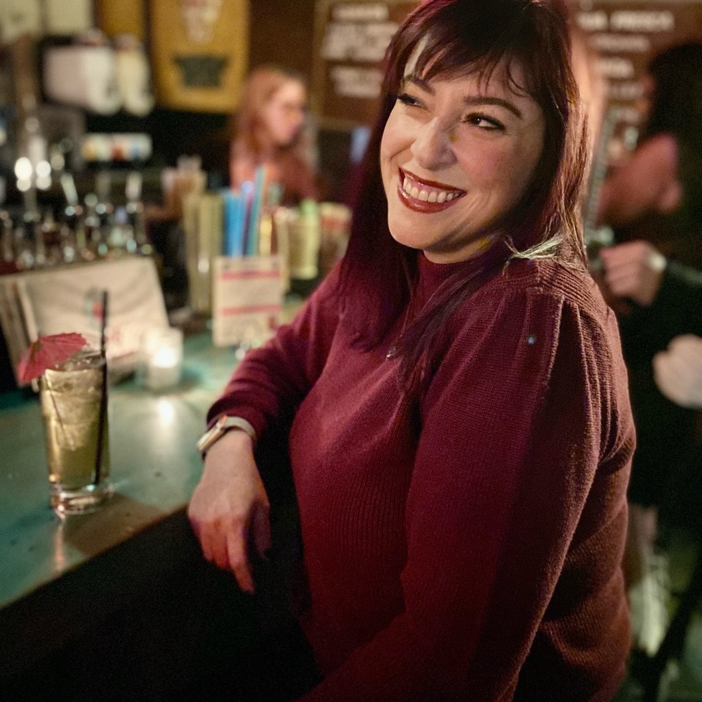 Meet your Posher, Cassandra. 👋